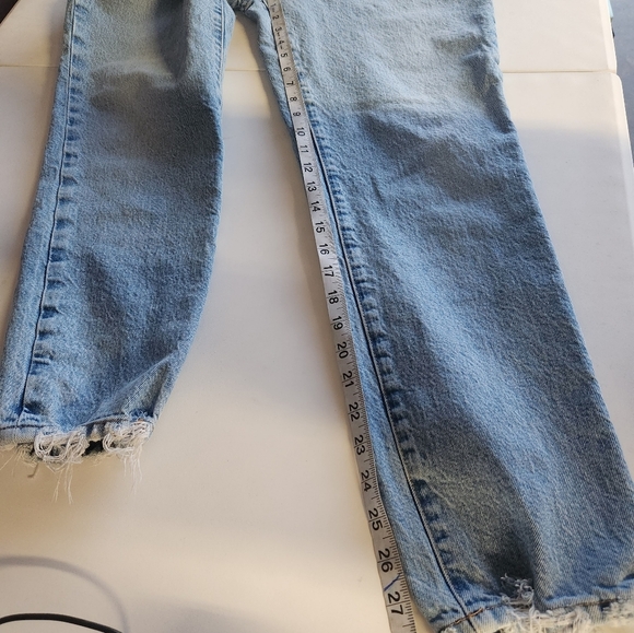 Good American High Rise Jeabs Distressed Pocket Ankle Tapered Leg Size 6 - Picture 7 of 7